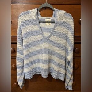 Billabong women’s sweater